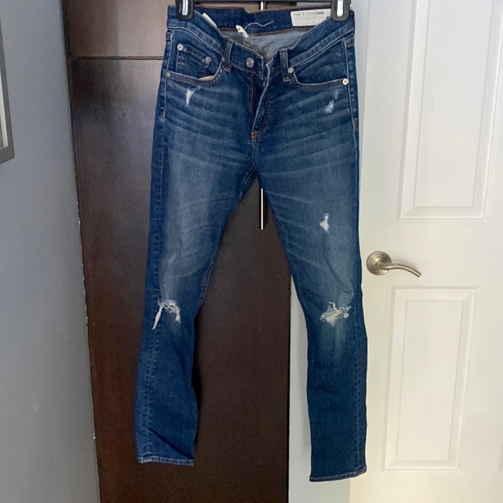 Rag and Bone ripped skinny jeans size 28